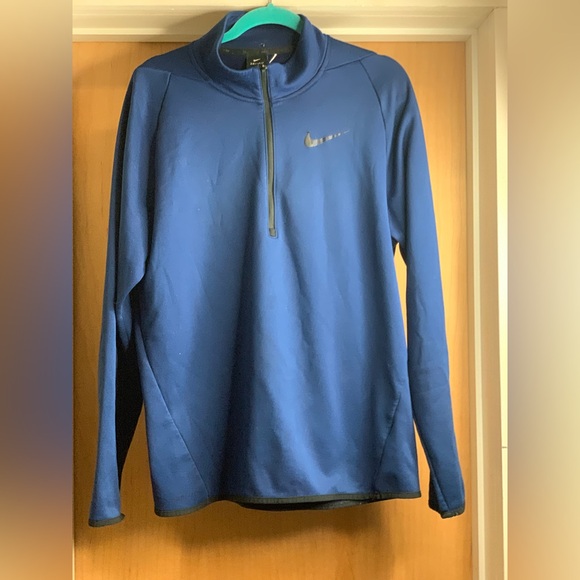 Nike Men's Royal Blue Quarter-Zip Jacket. Size-Large - Picture 3 of 4